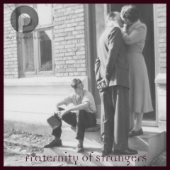 Дебютный альбом Oui Plastique "Fraternity Of Strangers"