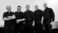 "Sol Invictus" - ������� ������ Faith No More